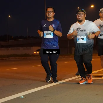 Runner Photo 7250898