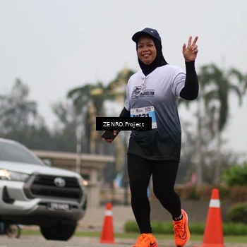 Runner Photo 7250941