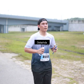 Runner Photo 7250945