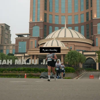 Runner Photo 7250958