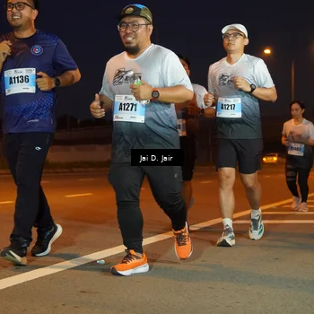 Runner Photo 7250972