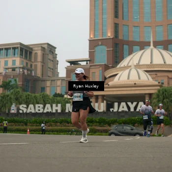 Runner Photo 7250976