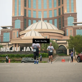 Runner Photo 7250989
