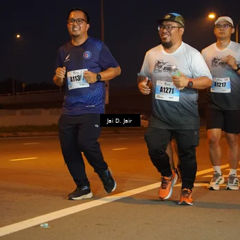 Runner Photo 7251006