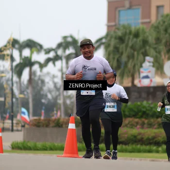 Runner Photo 7251031