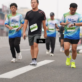 Runner Photo 7251042