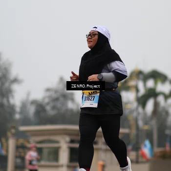 Runner Photo 7251106