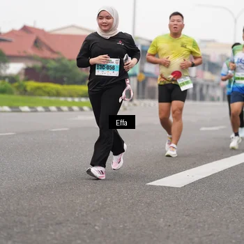 Runner Photo 7251125