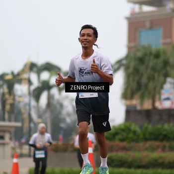 Runner Photo 7251188
