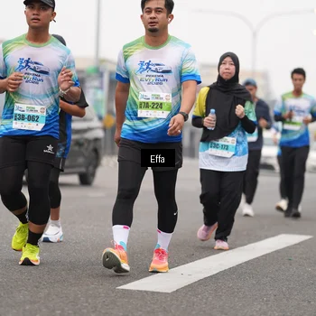 Runner Photo 7251244