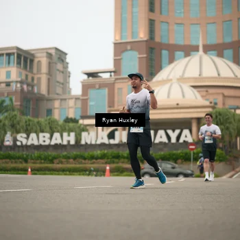 Runner Photo 7251375