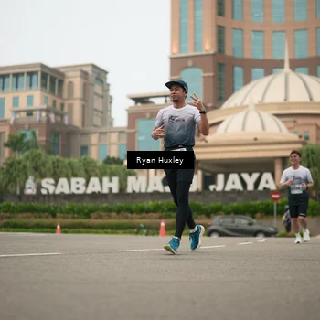 Runner Photo 7251396