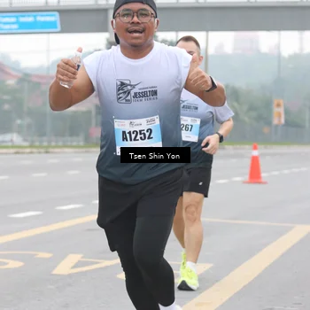 Runner Photo 7251444