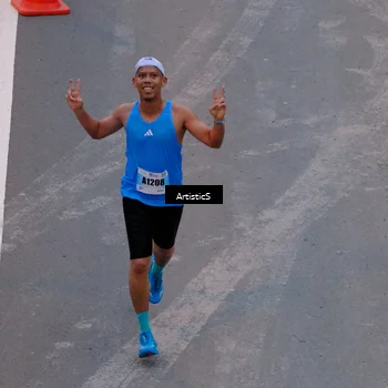 Runner Photo 7251456