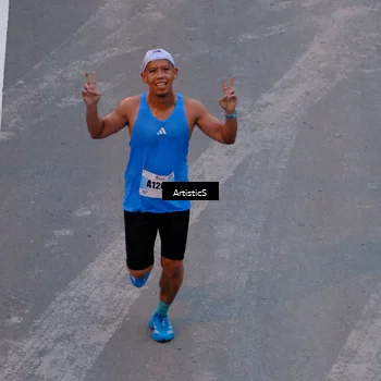 Runner Photo 7251476