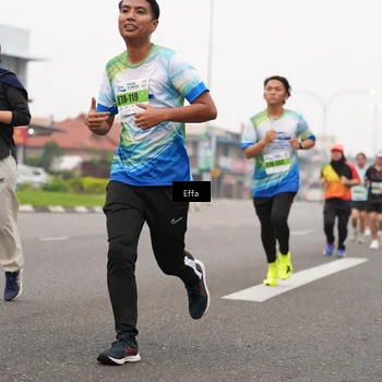 Runner Photo 7251515