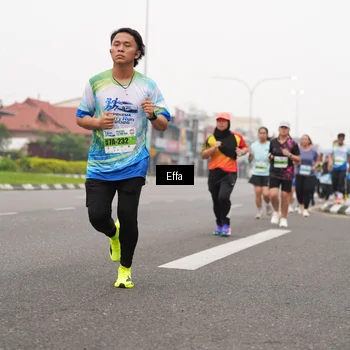 Runner Photo 7251594