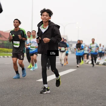 Runner Photo 7251613