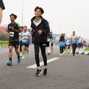 Runner Photo 7251618