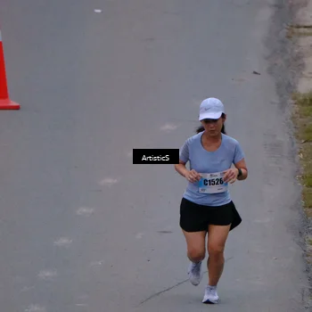 Runner Photo 7251713