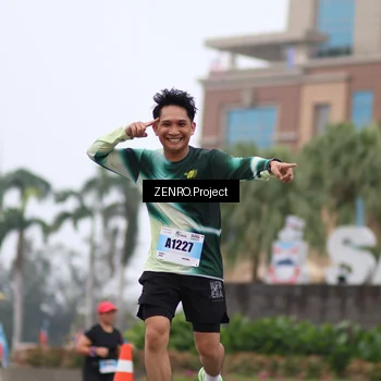 Runner Photo 7251757