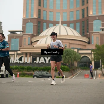 Runner Photo 7251775
