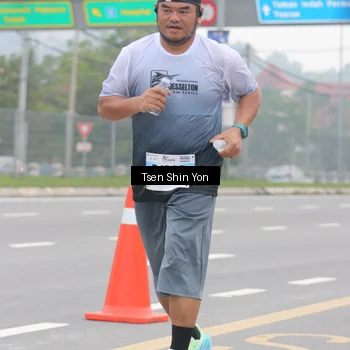 Runner Photo 7251843