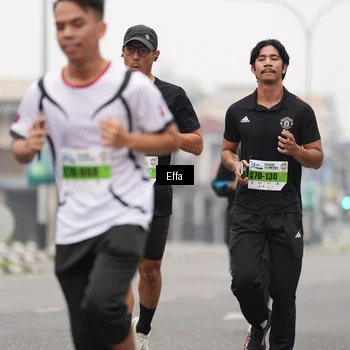 Runner Photo 7251898