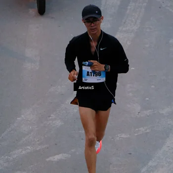 Runner Photo 7251945