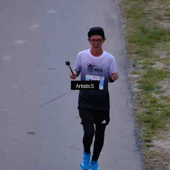 Runner Photo 7251978
