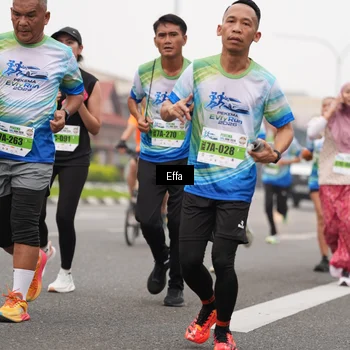 Runner Photo 7252090