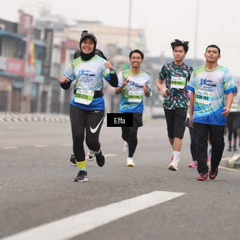 Runner Photo 7252473