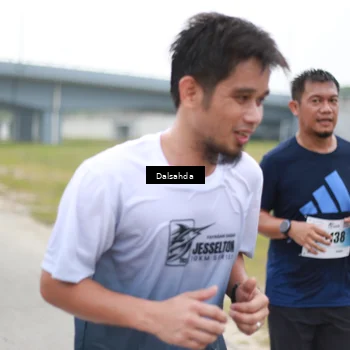 Runner Photo 7252599