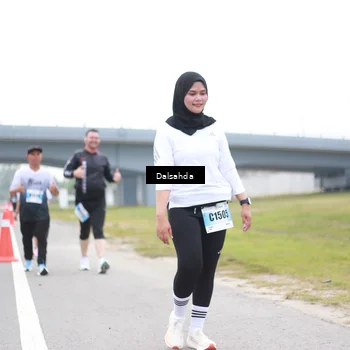Runner Photo 7253011