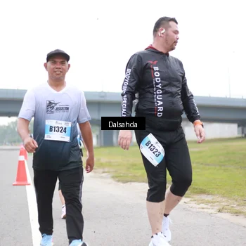 Runner Photo 7253040