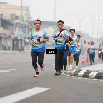 Runner Photo 7253453