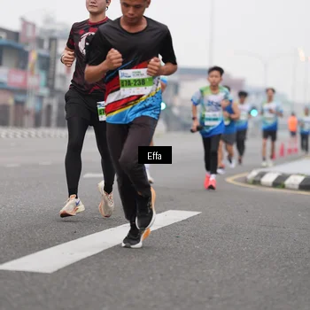 Runner Photo 7253639