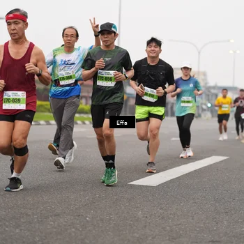 Runner Photo 7253674