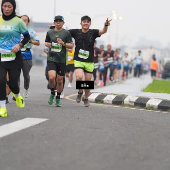 Runner Photo 7253713