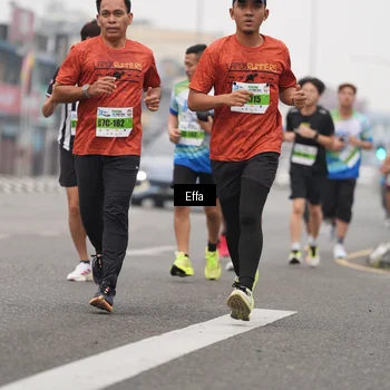 Runner Photo 7253769