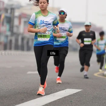 Runner Photo 7253919