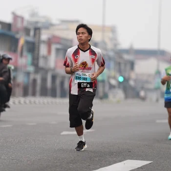 Runner Photo 7254020