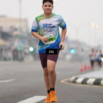 Runner Photo 7254039