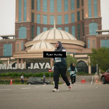 Runner Photo 7254042