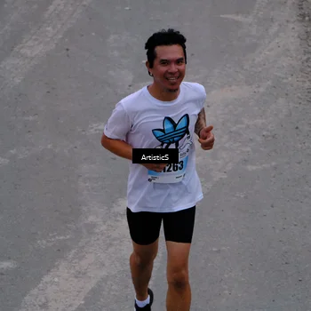 Runner Photo 7254043