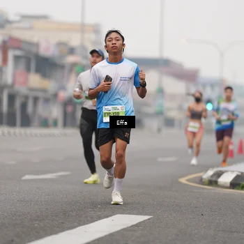 Runner Photo 7254063