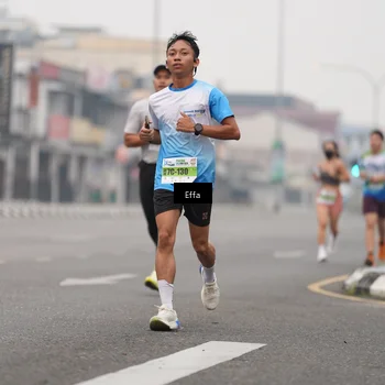 Runner Photo 7254071