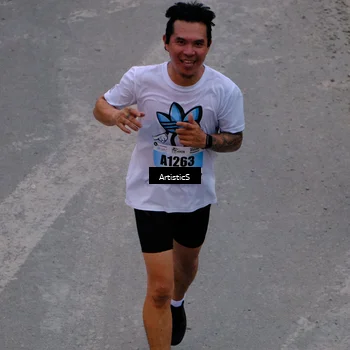 Runner Photo 7254076