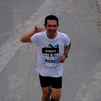 Runner Photo 7254087