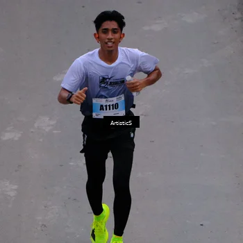 Runner Photo 7254144